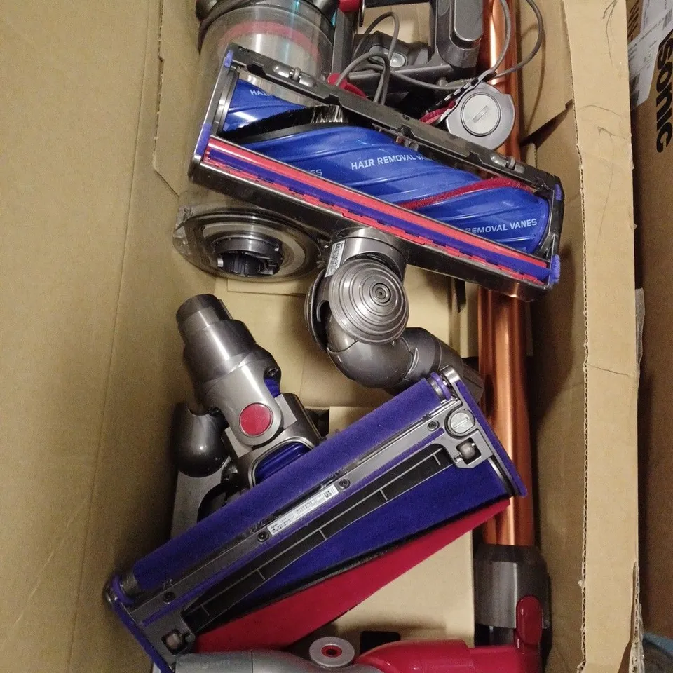DYSON WIRELESS VACUUM CLEANER 