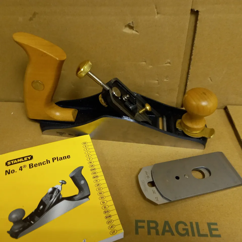 STANLEY 112136 NO.4 PREMIUM BENCH PLANE
