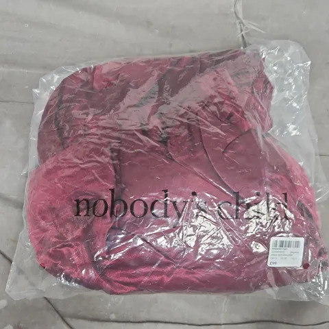 BAGGED NOBODYS CHILD ALLURA MIDI DRESS PLAIN IN BURGUNDY - UK 10