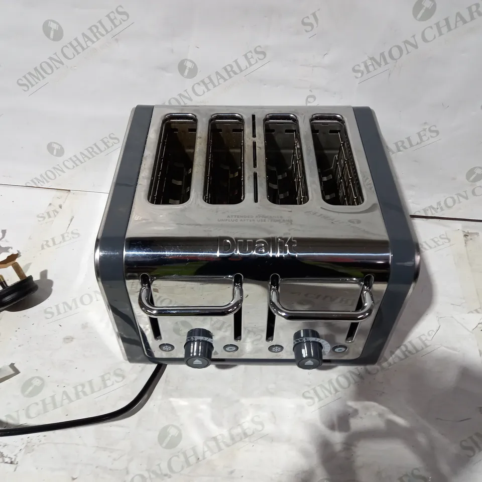 DUALIT 4 SLICE TOASTER