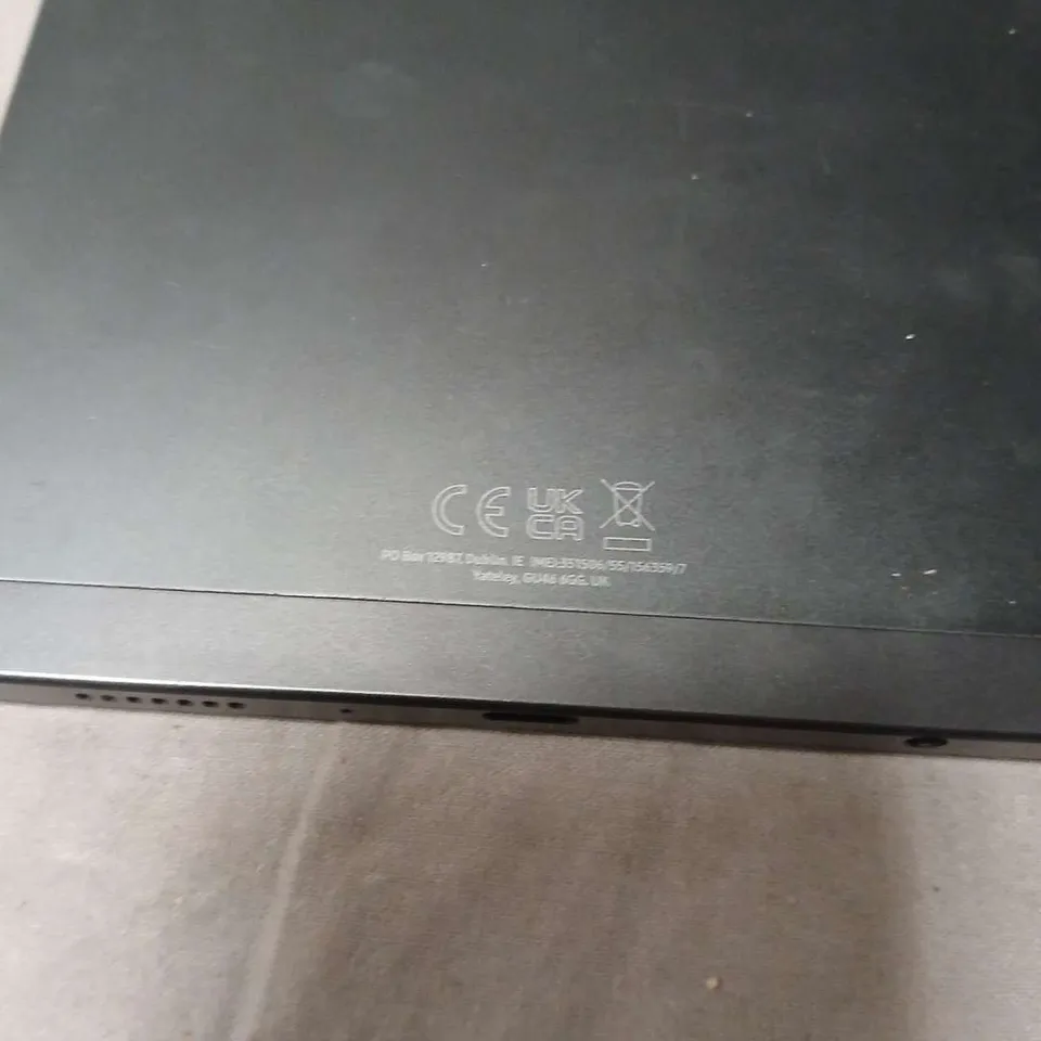 SAMSUNG TABLET – BLACK