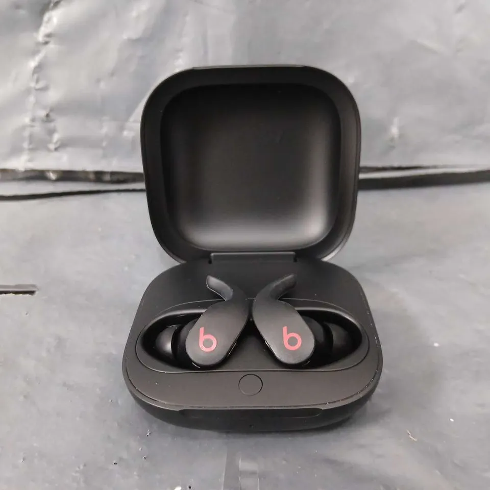 BEATS FIT PRO - TRUE WIRELESS EARBUDS