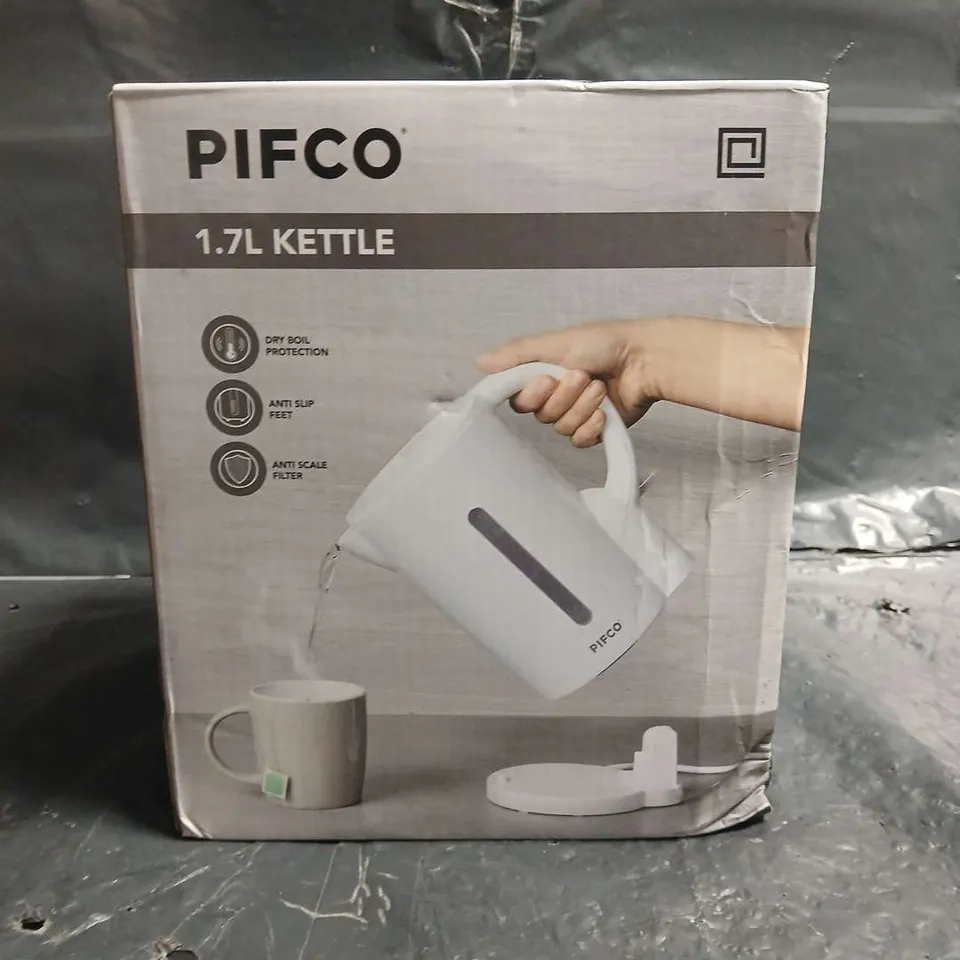 BOXED PIFCO 1.7L KETTLE IN WHITE
