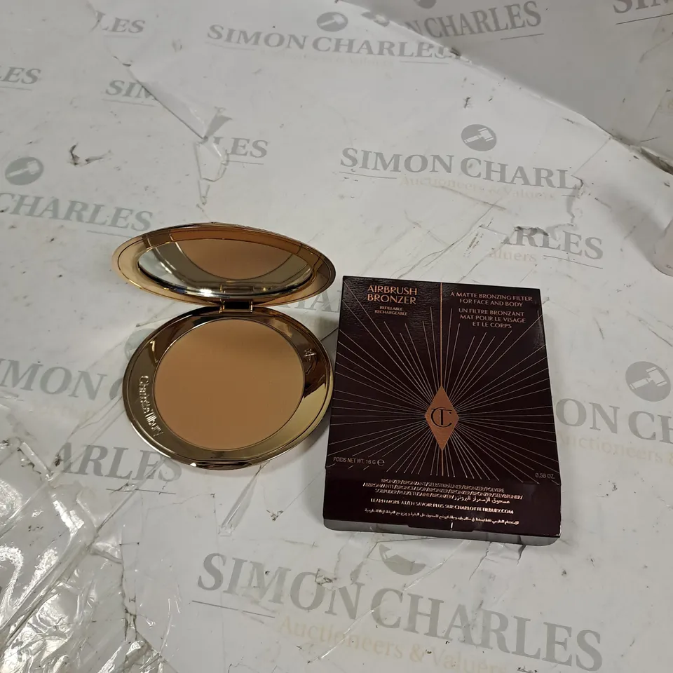 CHARLOTTE TILBURY BRONZER 