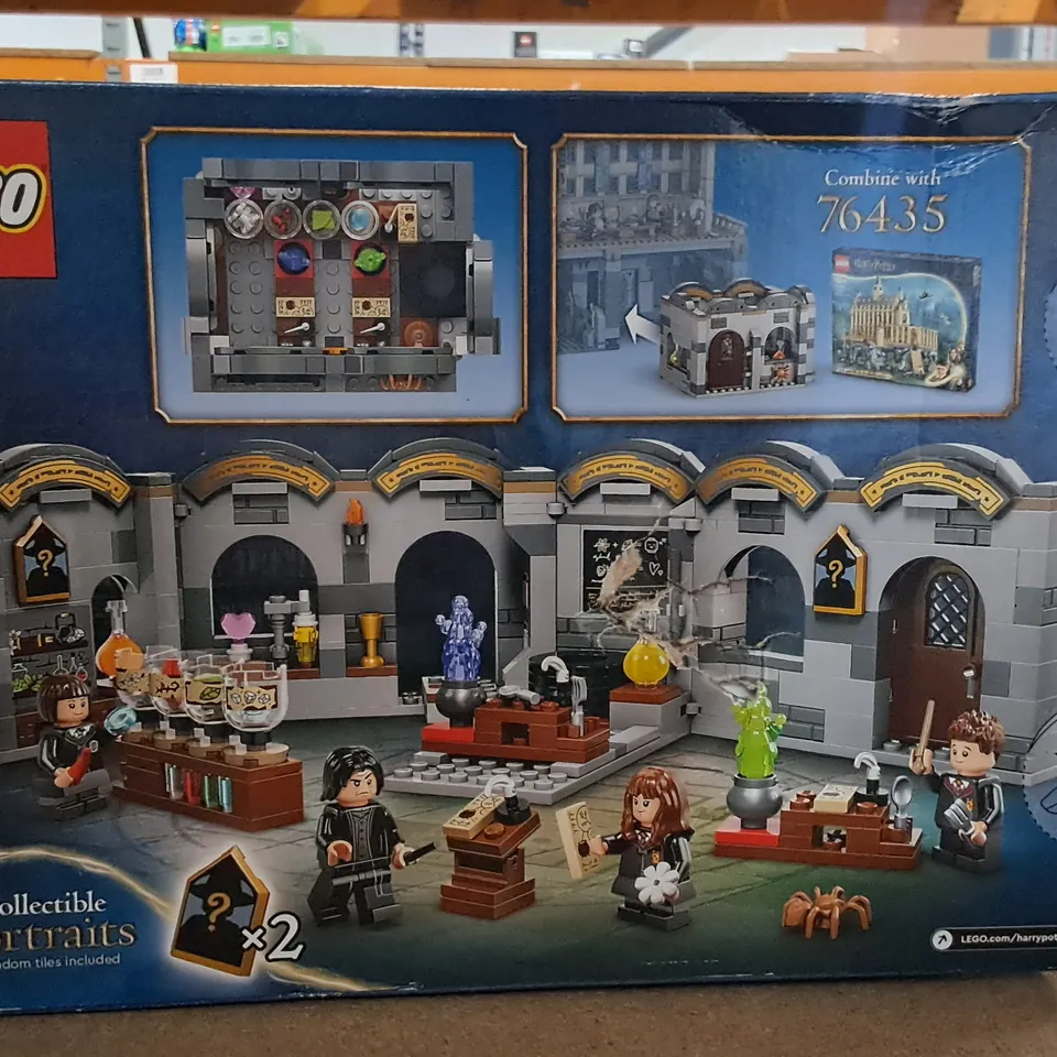 LEGO HARRY POTTER HOGWARTS POTION CLASS 