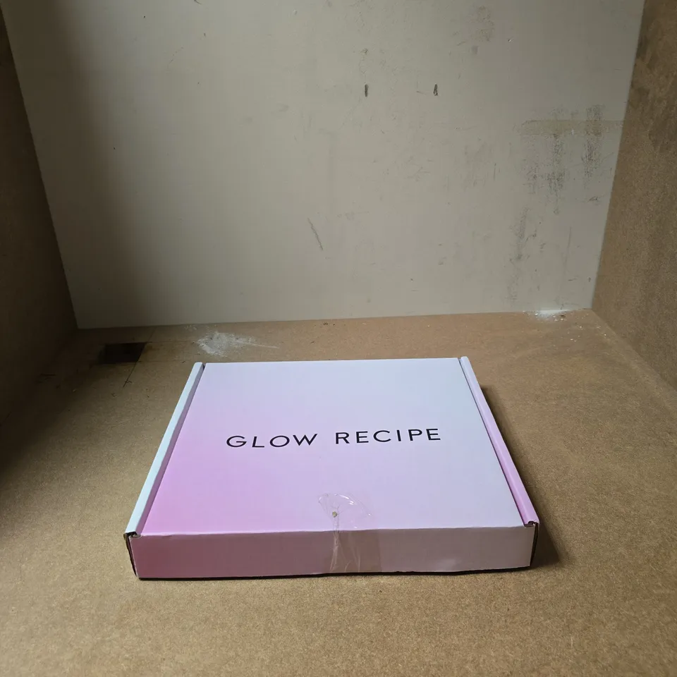 GLOW RECIPE × BEAUTYBLENDER WATERMELON GLOW BEST-SELLERS SET – BOXED