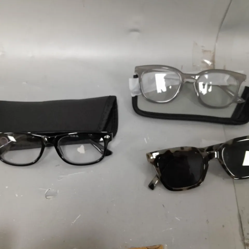 HUMMINGBIRD SUNGLASSES AND 2 READING GLASSES 2 