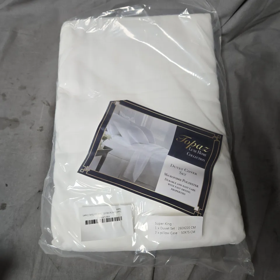 TOPAZ LUXE HOME COLLECTION DUVET COVER SET – SUPER KING, BOX OF APPROXIMATELY 15