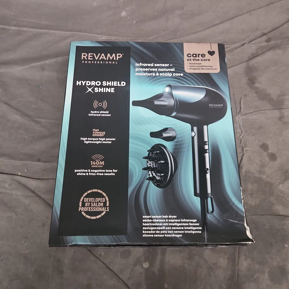 BOXED REVAMP PROGLOSS HYDRO SHIELD X SHINE HAIR DRYER DR-6000X-GB