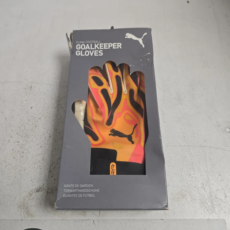 PUMA FOOTBALL GOALKEEPER GLOVES – BOXED