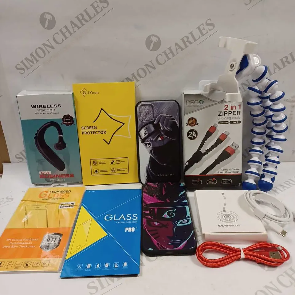 LOT TO CONTAIN APPROX 25 X ASSORTED PHONE ACCESSORIES, INCLUDES PHONE CASES, SCREEN PROTECTORS, CHARGING CABLES ETC 