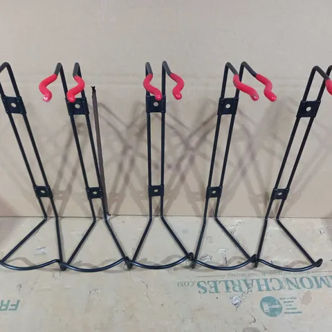 BOX OF APPROXIMATELY 20 LABORATORY STANDS IN BLACK/RED