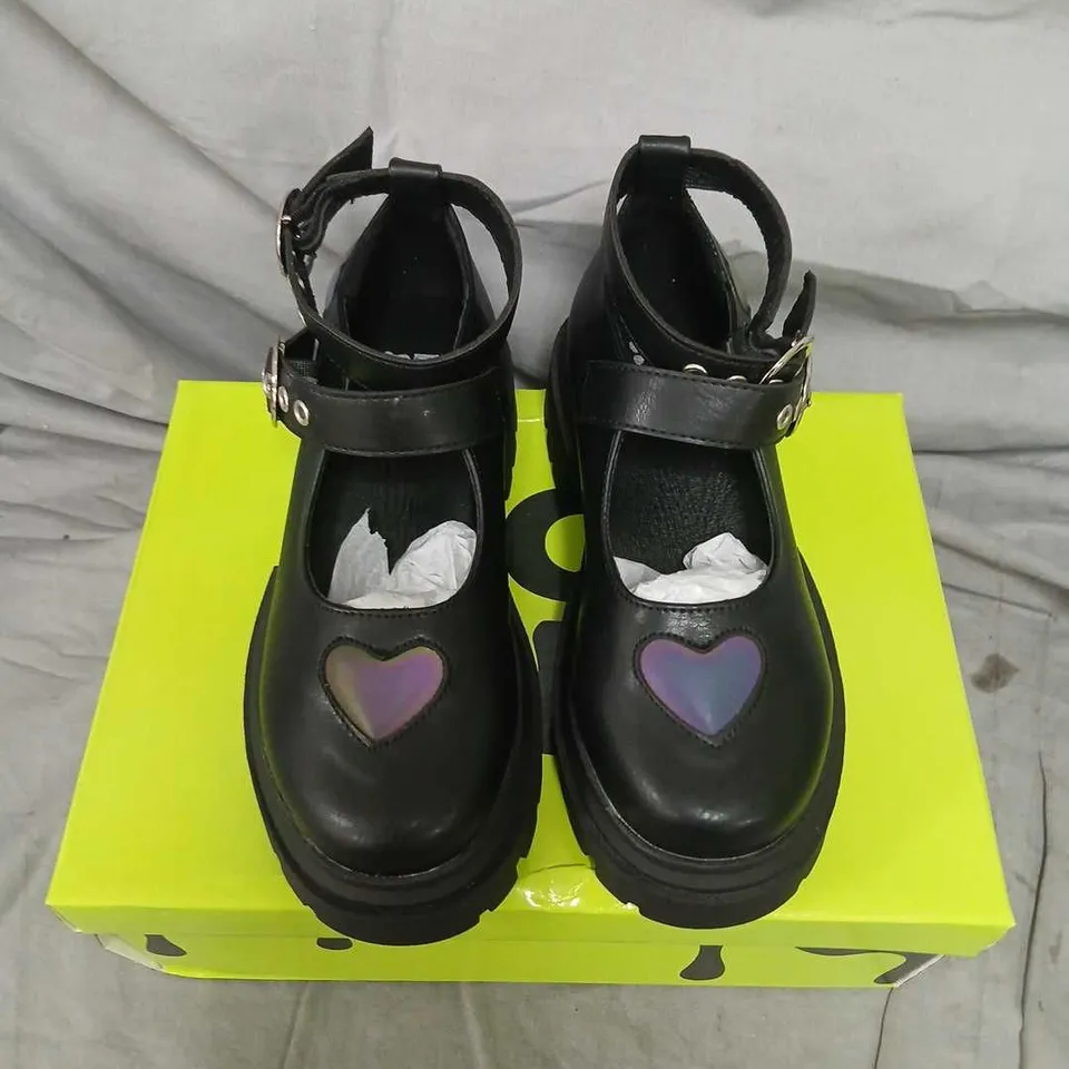 BRAND NEW BOXED KOI KIDZ LOVEBUG MEADOW MARY JANE SHOES, BLACK, UK 13