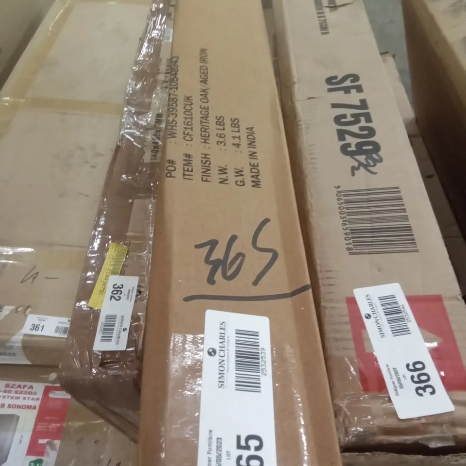 BOXED HERITAGE SIDE TABLE - OAK/AGED IRON 