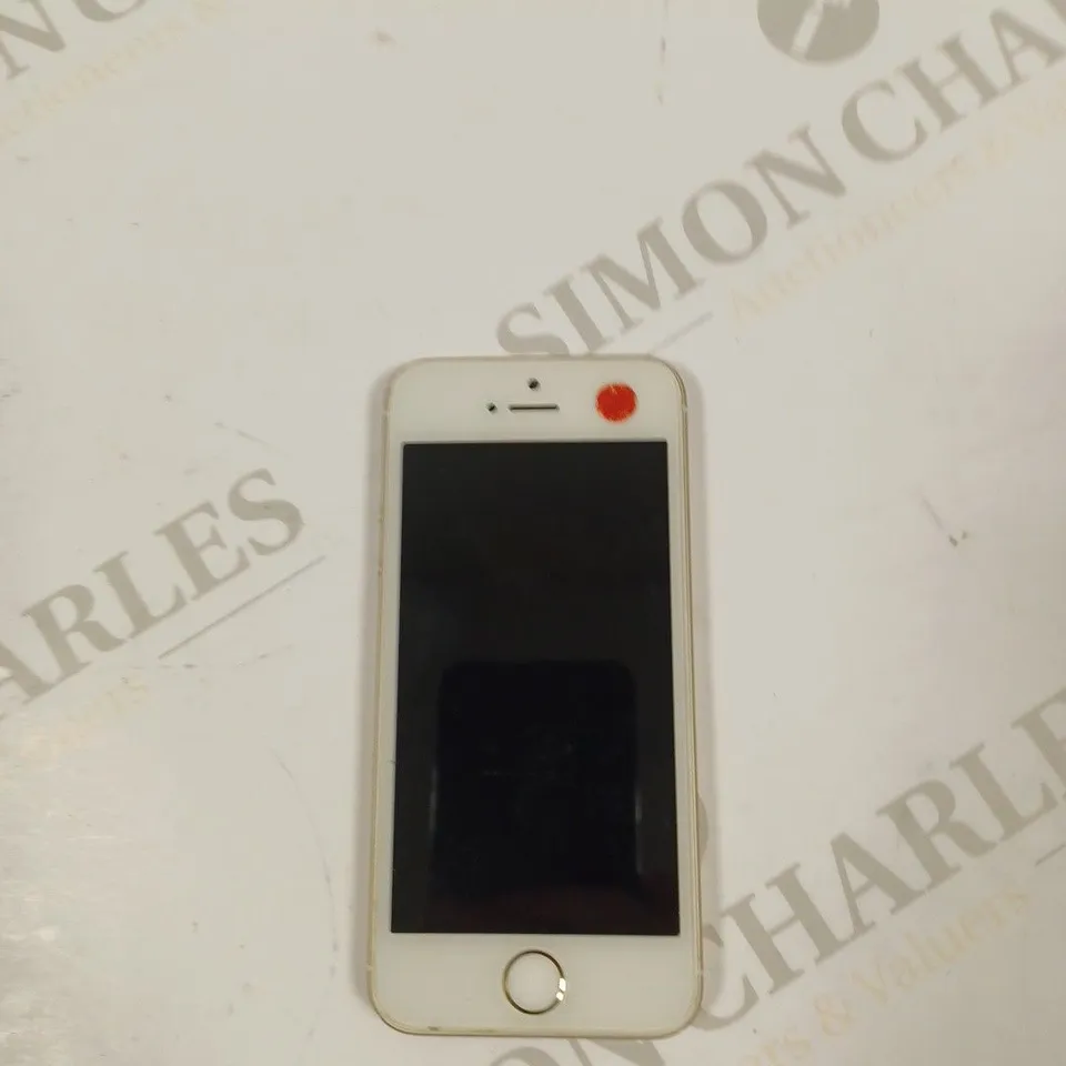 APPLE IPHONE SE SMARTPHONE 