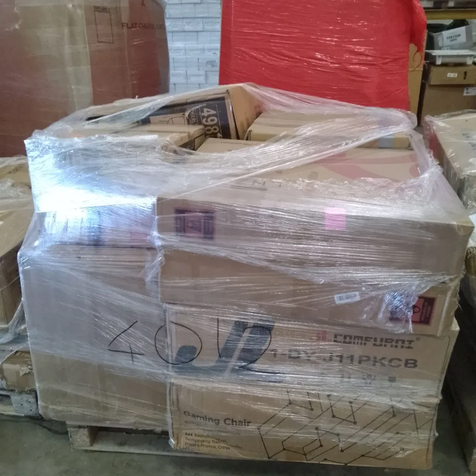 PALLET OF ASSORTED ITEMS INCLUDING GAMING CHAIR, DINING CHAIR, ERGONOMIC CHAIR 
