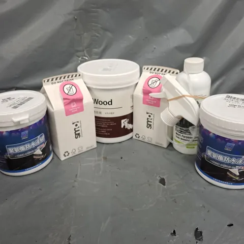 APPROXIMATELY 12 ASSORTED LIQUIDS TO INCLUDE WASHING UP LIQUID, STAIN REMOVAL CLEANING SPRAY, WOOD PAINT, ETC - COLLECTION ONLY