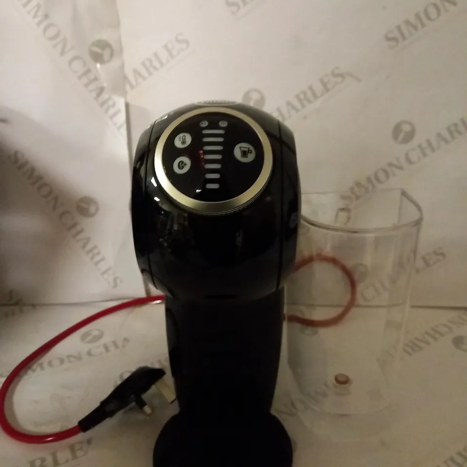 NESCAFE DOLCE GUSTO GENIO PLUS COFFEE MACHINE