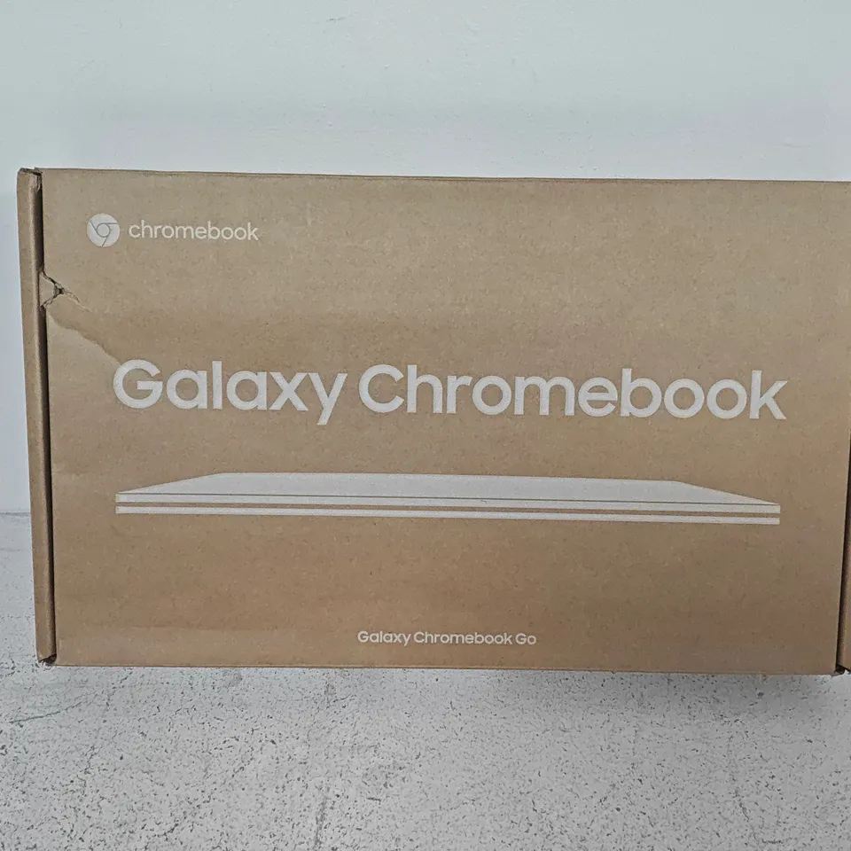 BOXED SAMSUNG GALAXY CHROMEBOOK GO INTEL CELERON LAPTOP IN SILVER - XE340XDA