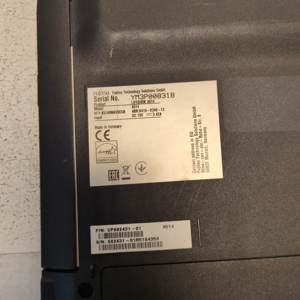 FUJITSU LIFEBOOK A514 LAPTOP – BLACK
