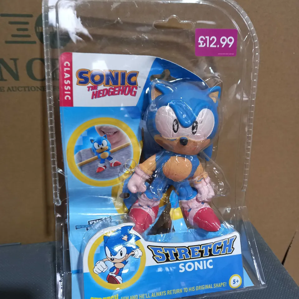 SONIC THE HEDGEHOG STRETCH SONIC   5+