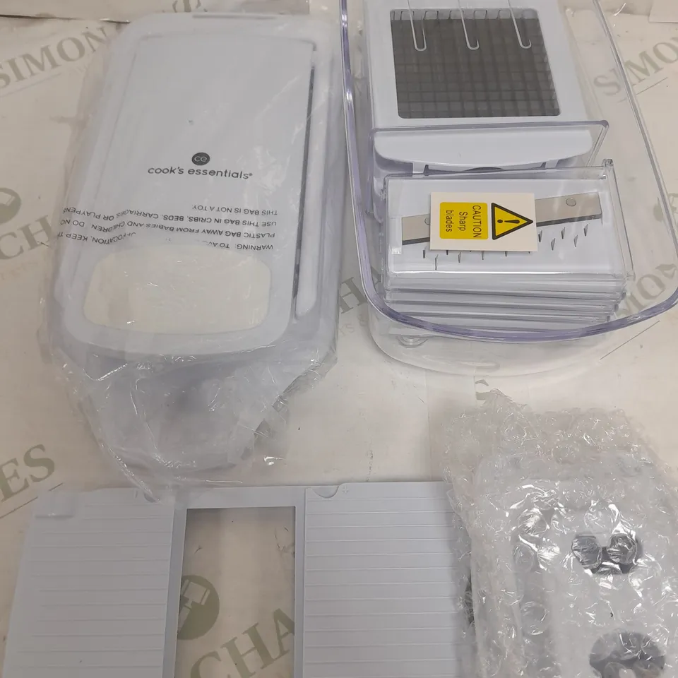 COOK'S ESSENTIALS MULTIFUNCTIONAL SLICER & DICER - WHITE