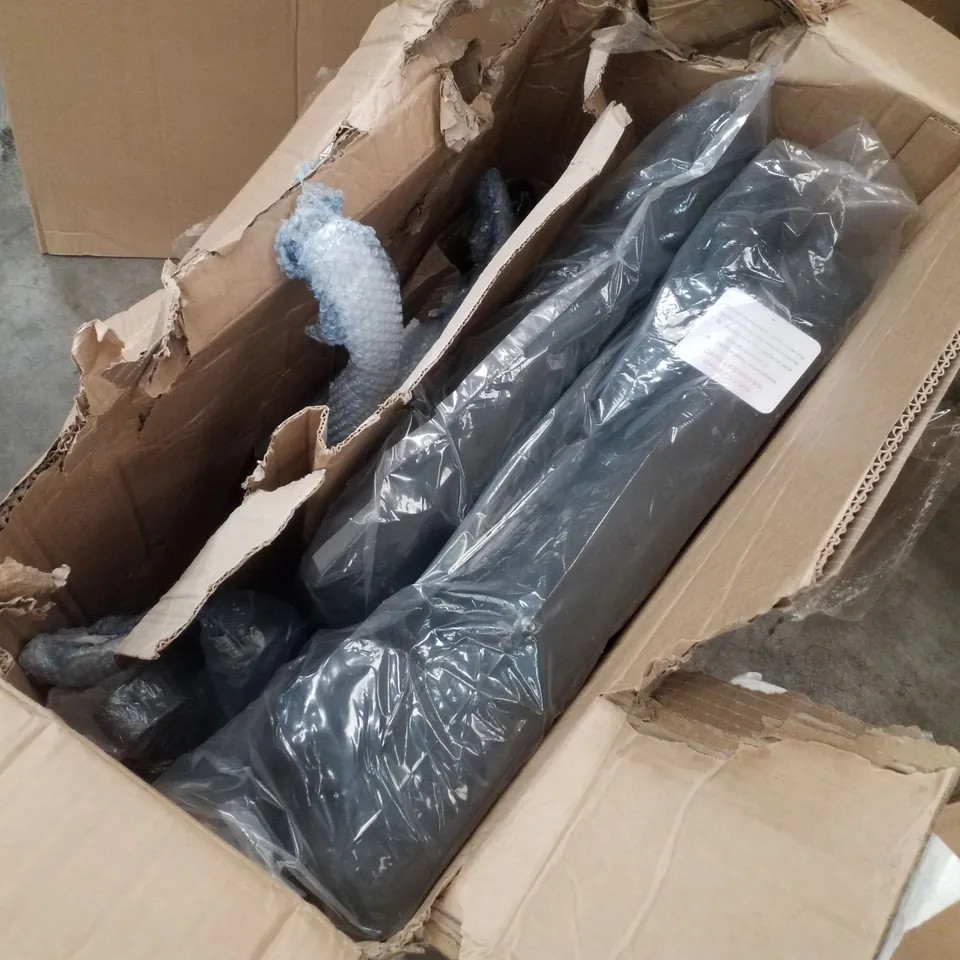 BOXED OFFICE CHAIR