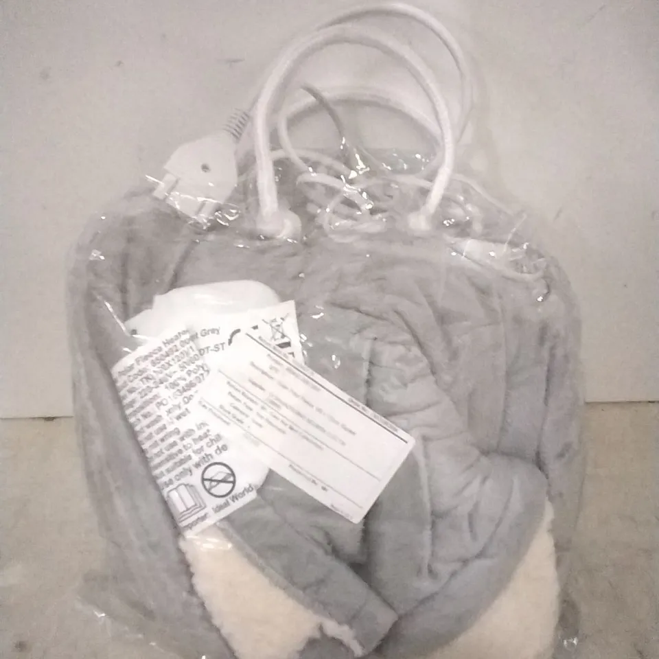 PACKAGED SUPER POLAR GREY FLEECE 160 X 120 CM BLANKET