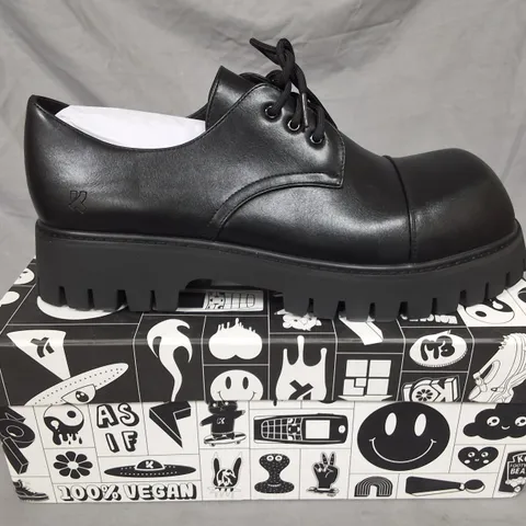 BOXED KOI THE CORRUPTER MEN'S SQUARE TOE SHOES IN BLACK - UK 12