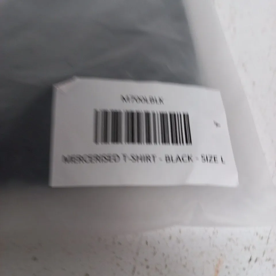 LEGEND T-SHIRT – BLACK – UK SIZE L