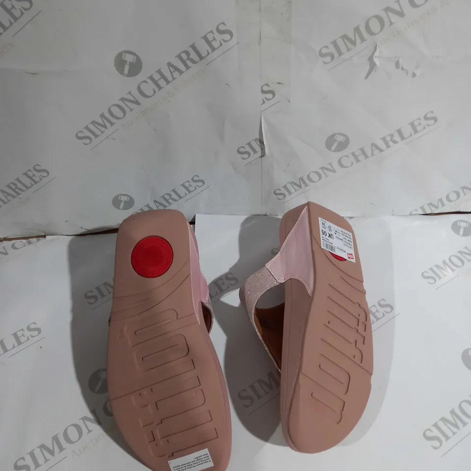 FITFLOP LULU GLITZ TOE-POST SANDALS PINK SALT UK 5