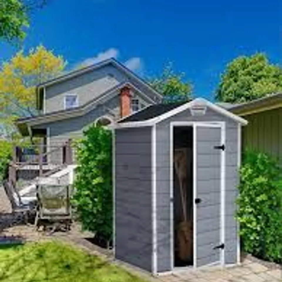 BOXED KETER MAINTENANCE FREE SHED 4X3M RRP £291.99