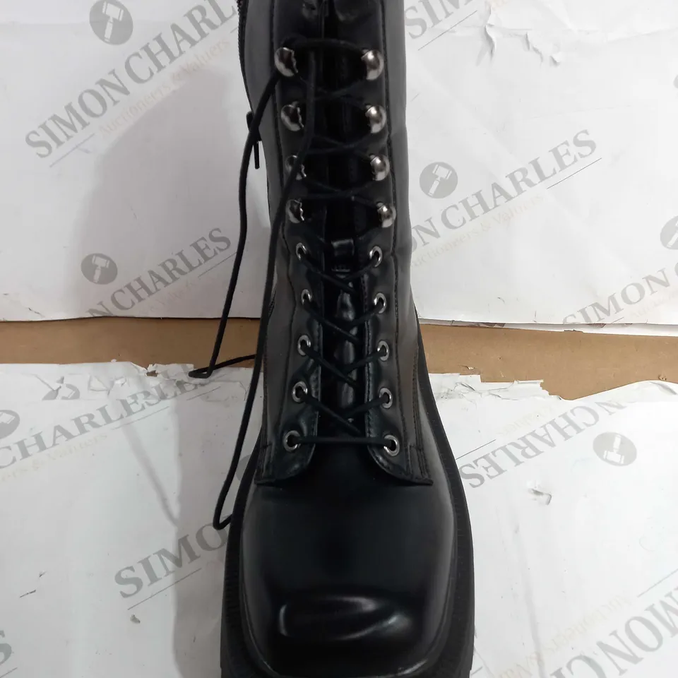 FAUX LEATHER SQUARE TOE CHUNKY BOOTS, BLACK - SIZE 7