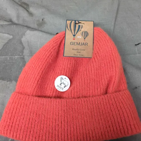 GEMJAR REALLY COZY HAT – ONE SIZE KNIT BEANIE (ORANGE)