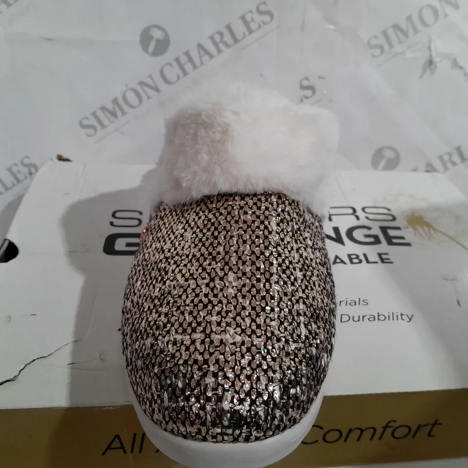 PAIR OF SKECHERS ARCH SLIPPERS, ROSE GOLD - SIZE 8