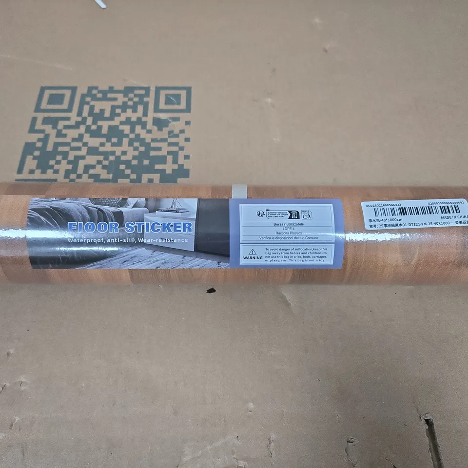 WOOD EFFECT FLOOR STICKER ROLL