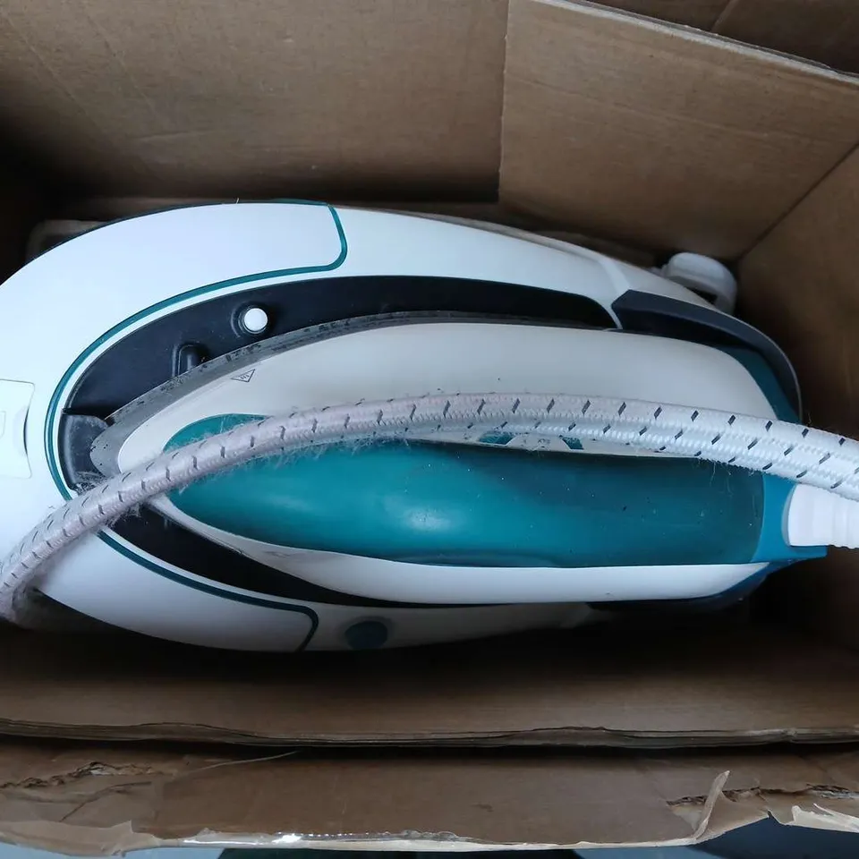 BOXED MORPHY RICHARDS POWERSTEAM ELITE STEAM GENERATOR IRON