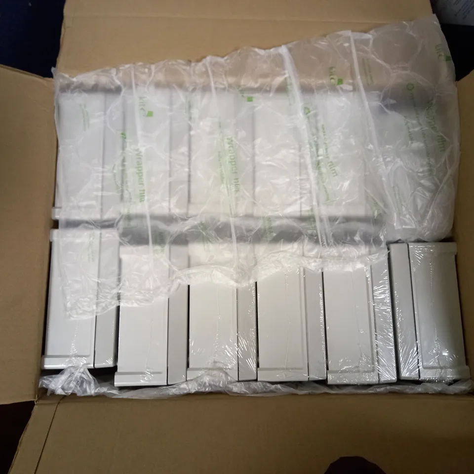 BOX OF APPROXIMATLY 20 FIBOX TEMPO SERIES GREY ABS ENCLOSURE, IP65, GREY LID, 240 X 191 X 107.4MM