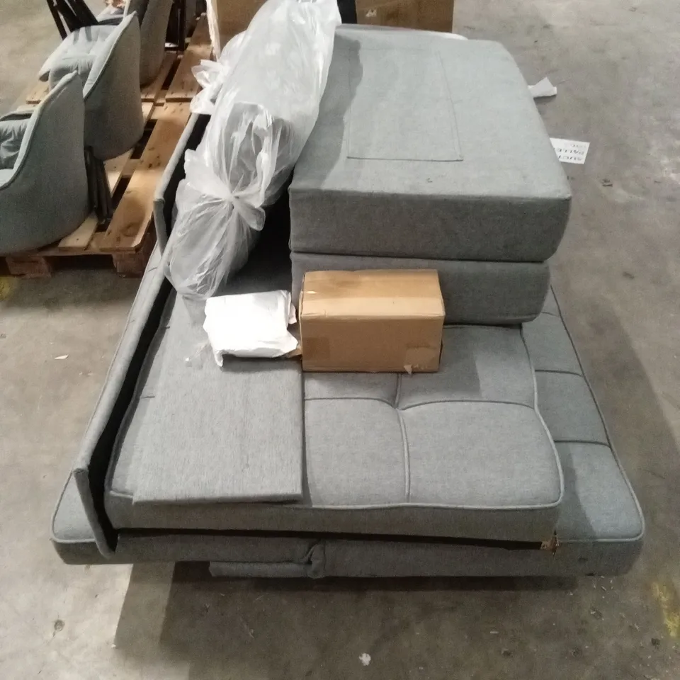 HUDSON 3 SEATER FABRIC UPHOLSTERED PULL-OUT SOFA BED 