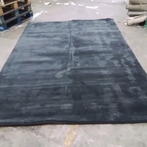 QUALITY DESIGNER AREA RUG - APPROXIMATELY 286X200