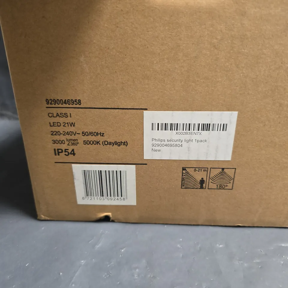 PHILIPS OUTDOOR SECURITY LIGHT 21W LED, 240V IP54 – BOXED