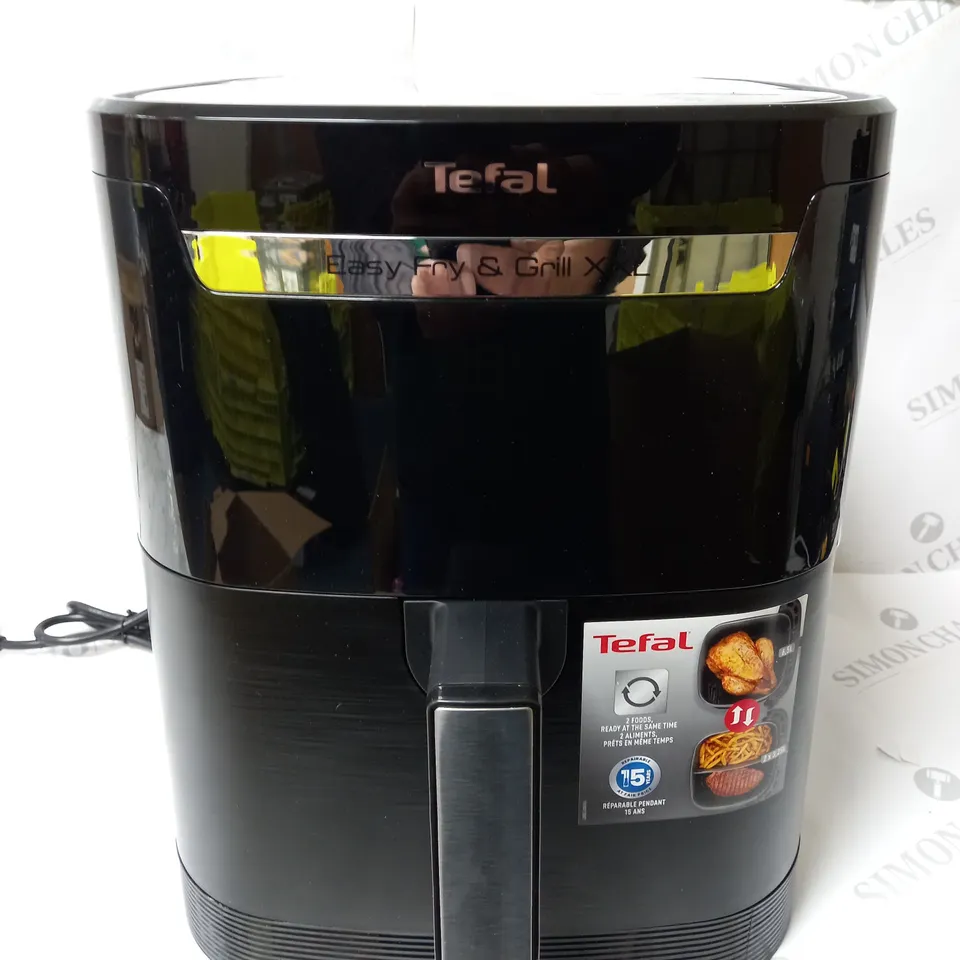 BOXED TEFAL EASY FRY AND GRILL XXL AIR FRYER 