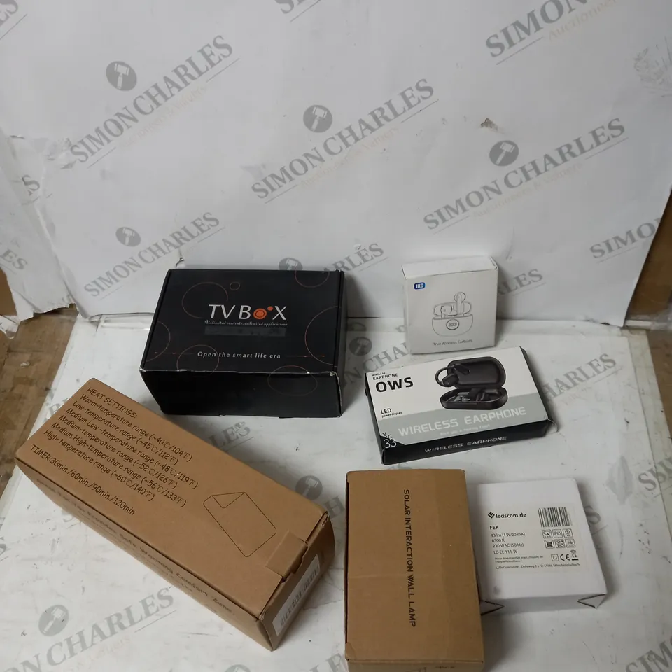 10 RANDOM ELECTRICAL ITEMS INCLUDING WIRLESS EARPHONES, ELECTRIC HEAT MAT