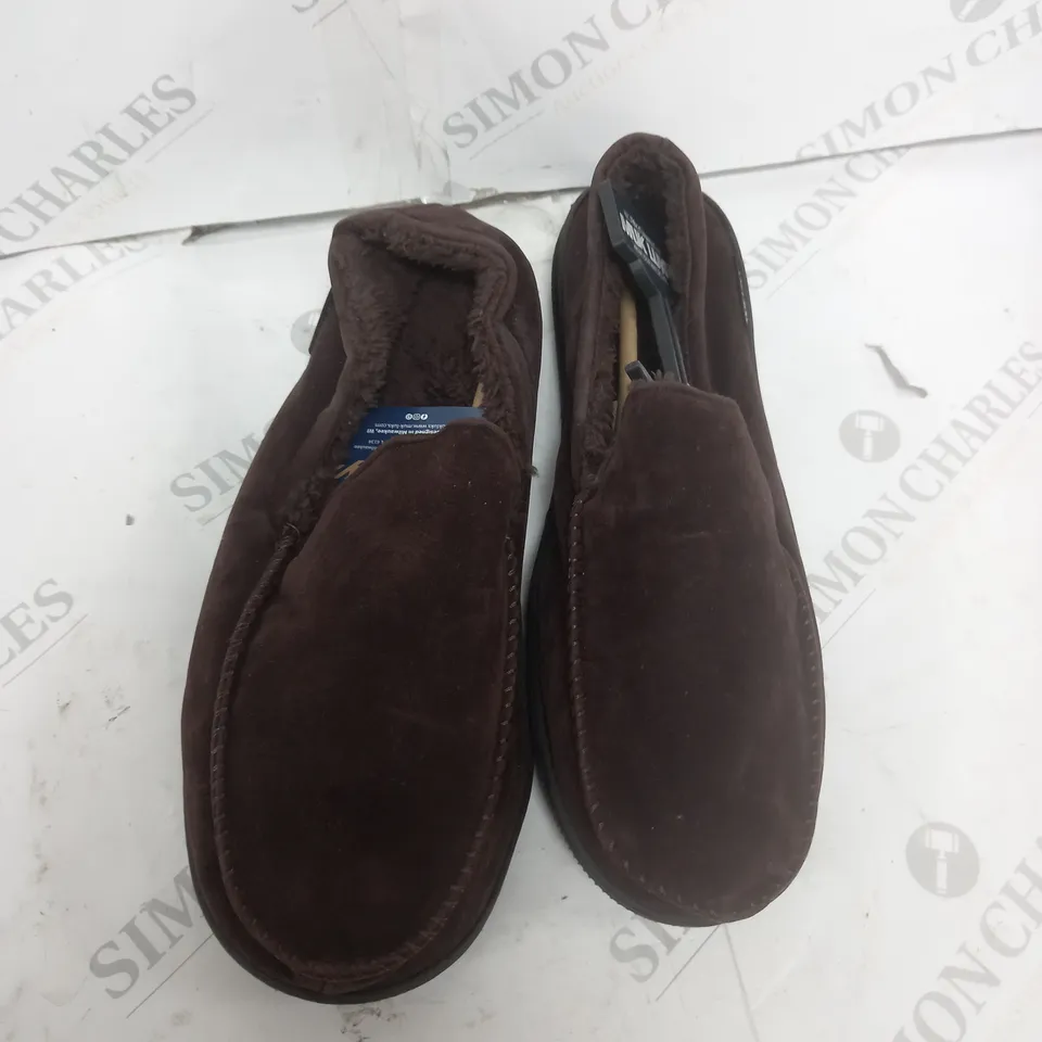 MOCCASIN SLIPPER BROWN SIZE LARGE