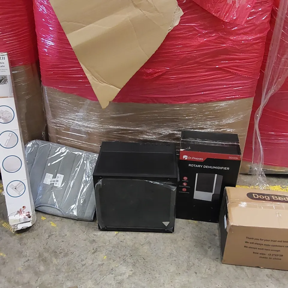 PALLET OF ASSORTED ITEMS INCLUDING: ROTARY DEHUMIDIFIER, COMPUTER CASE, DOG BED, MEMORY FOAM BAT MAT, RETRACTABLE SAFETY GATE 