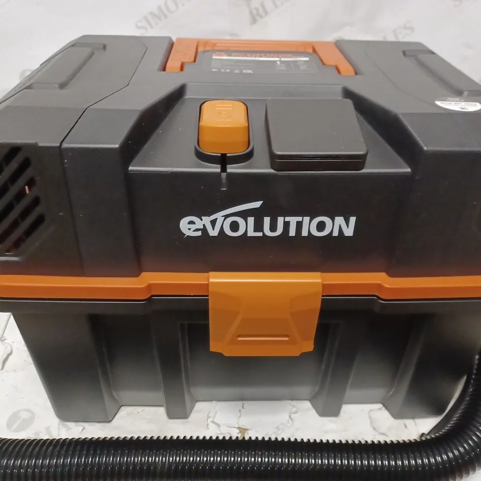 EVOLUTION POWER TOOLS 086-0001 R15VAC LIGHTWEIGHT WET & DRY VACUUM CLEANER