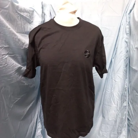HUGO BOSS BLACK T-SHIRT – MEN'S, STRIPED NECKLINE, WITH TAGS SIZE M