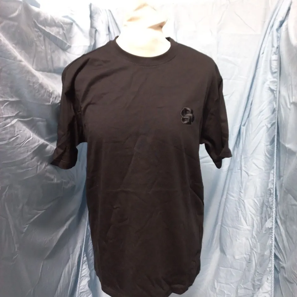 HUGO BOSS BLACK T-SHIRT – MEN'S, STRIPED NECKLINE, WITH TAGS SIZE M