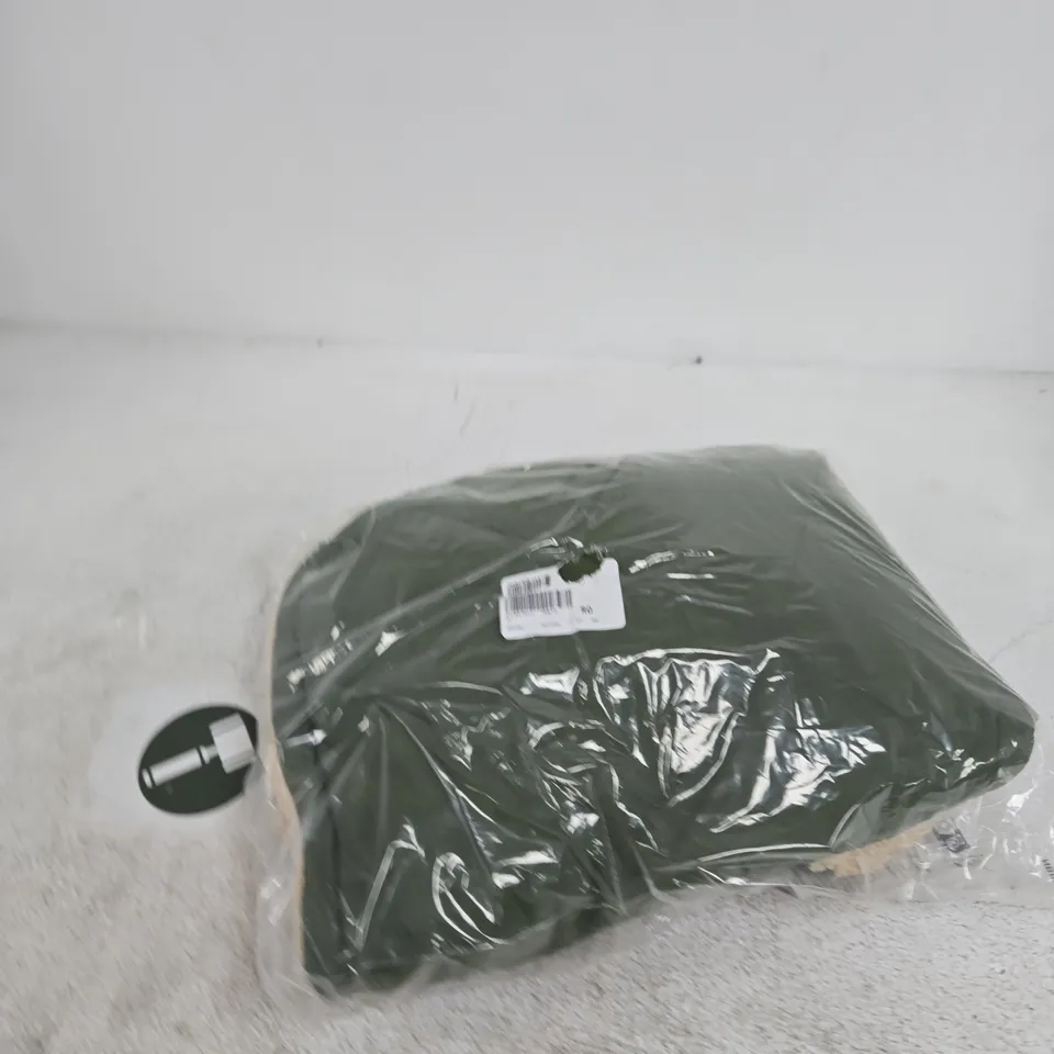 BOX OF APPROXIMATELY 20 ASSORTED CLOTHING TO INCLUDE: CENTIGRADE REVERSIBLE GILET