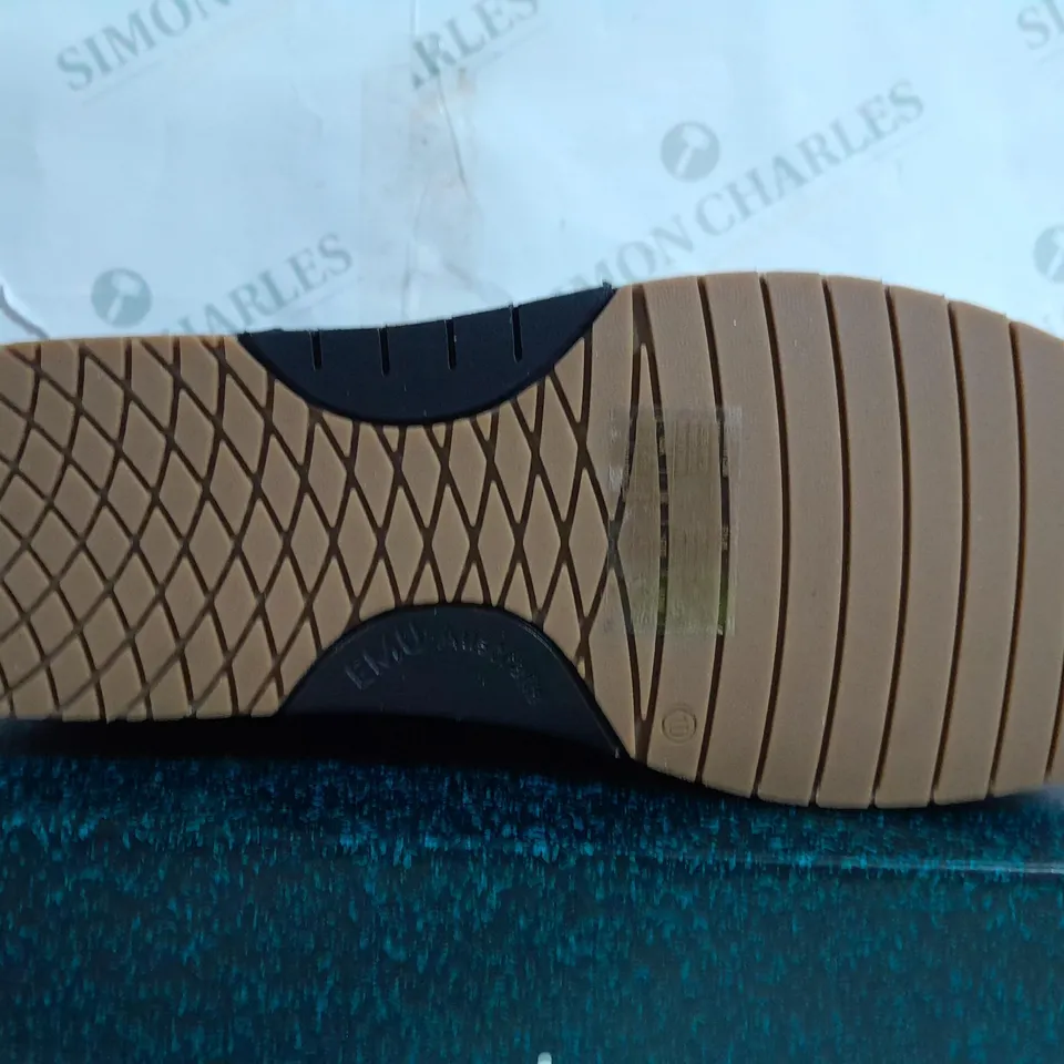 BOXED PAIR OF EMU AUSTRALIA FAUX SUEDE BOOTS IN BLACK - UK 9